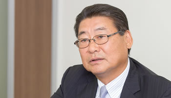 顧客の課題解決を丸ごと背負う