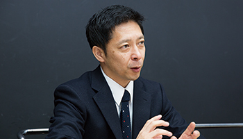 権田裕一