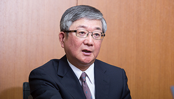日本電子計算　代表取締役社長　山田英司
