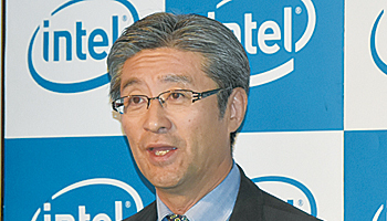 今後の製品戦略を説明　鈴木社長「データカンパニーへと舵」　19年にはデータセンター向け製品を投入――インテル
