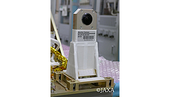 小型の全天球カメラが宇宙に行く、JAXAとリコーが共同開発