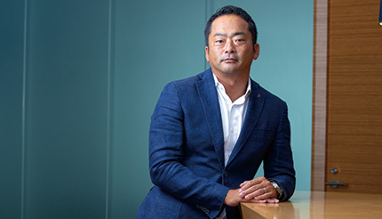 アドビ 代表取締役社長 神谷知信