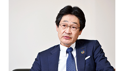 NTTデータ 代表取締役社長 本間 洋