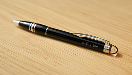 <KeyPersonの愛用ツール>旅客機も契約した愛用のボールペン