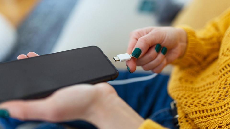 <今日は何の日>12月12日『バッテリの日』