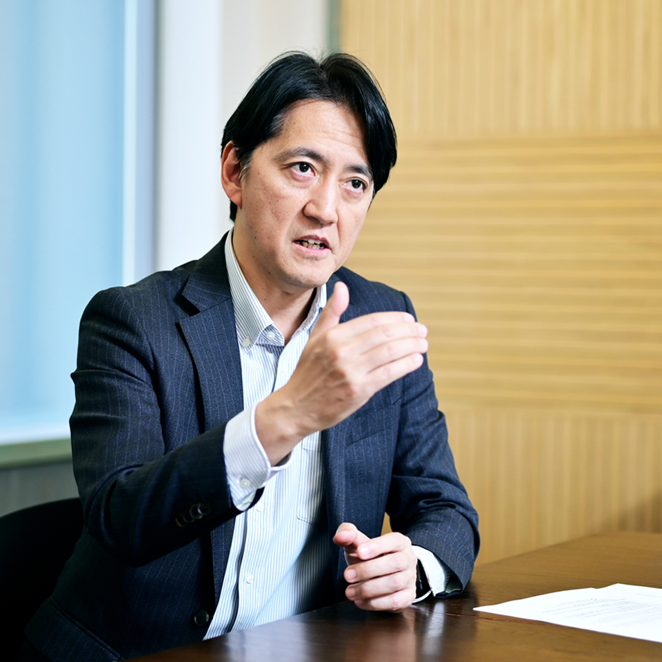 データブリックス・ジャパン　代表取締役社長　笹 俊文