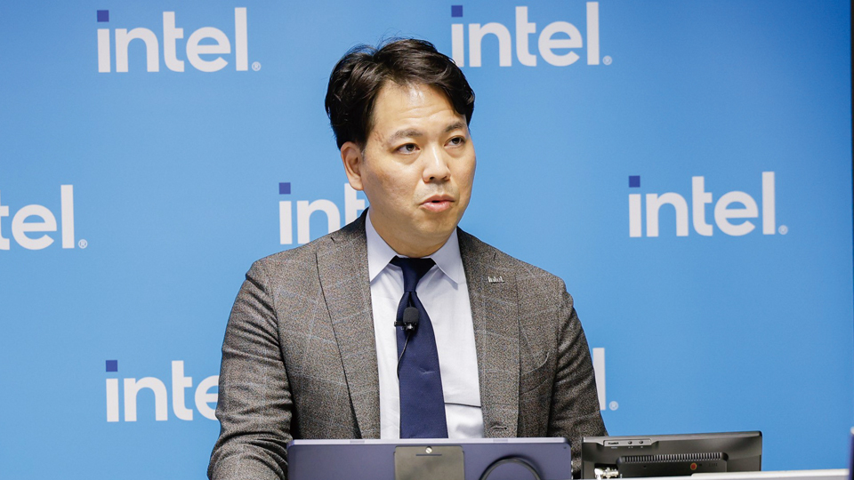 インテル、「AIの民主化」を開発と製品で支援 報道向けセミナーでAI 戦略を説明