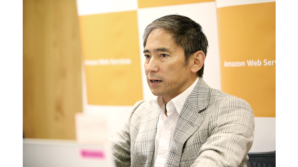 大手3社の生成AI活用、開発支援やグローバル展開を加速 業務効率化に手応えも