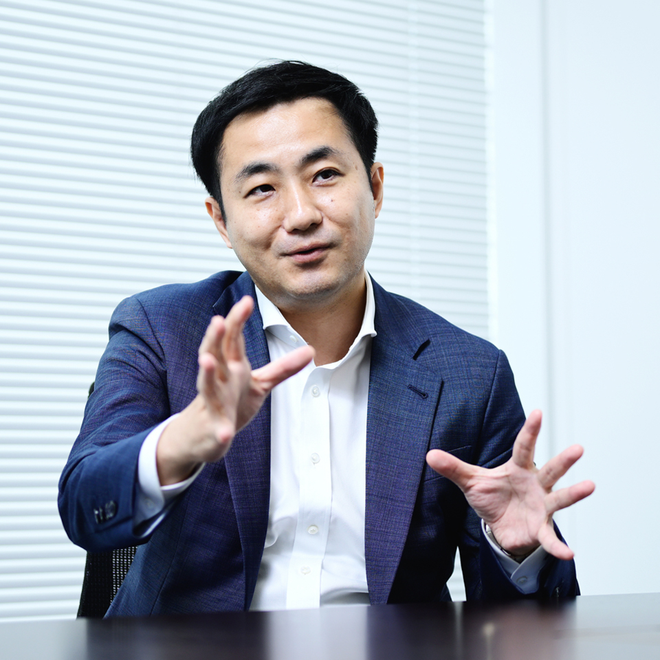 弥生 代表取締役社長執行役員 前山貴弘