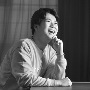 岩佐晃也