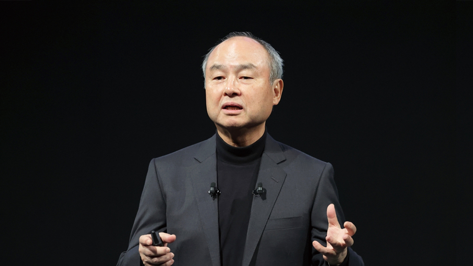 ソフトバンクグループ、「人工超知能」が10年以内に実現 人間と調和した世界を目指す
