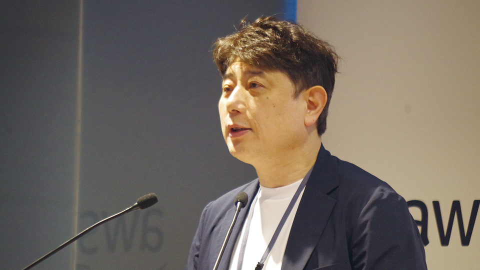 AWSジャパン、中堅・中小企業で生成AI実用化を加速 地方パートナーを営業トレーニングで支援