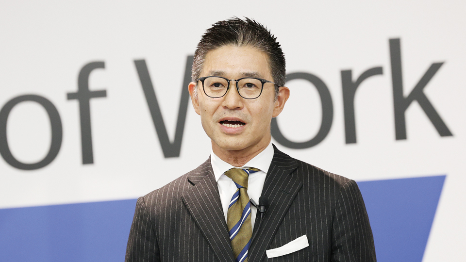 日本HPがローカルAI普及へ、AI PC販売に注力　岡戸社長「プロデューサーの役割を」