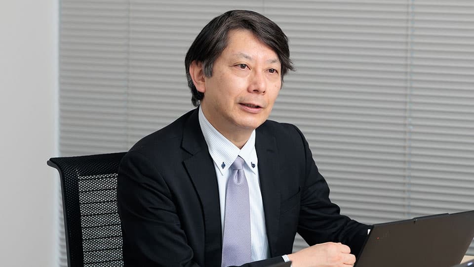 レノボ×日本マイクロソフト　Windows Server 2016 EOS対策の最適解、Azure Localを搭載したスモールスタート型HCIに注目