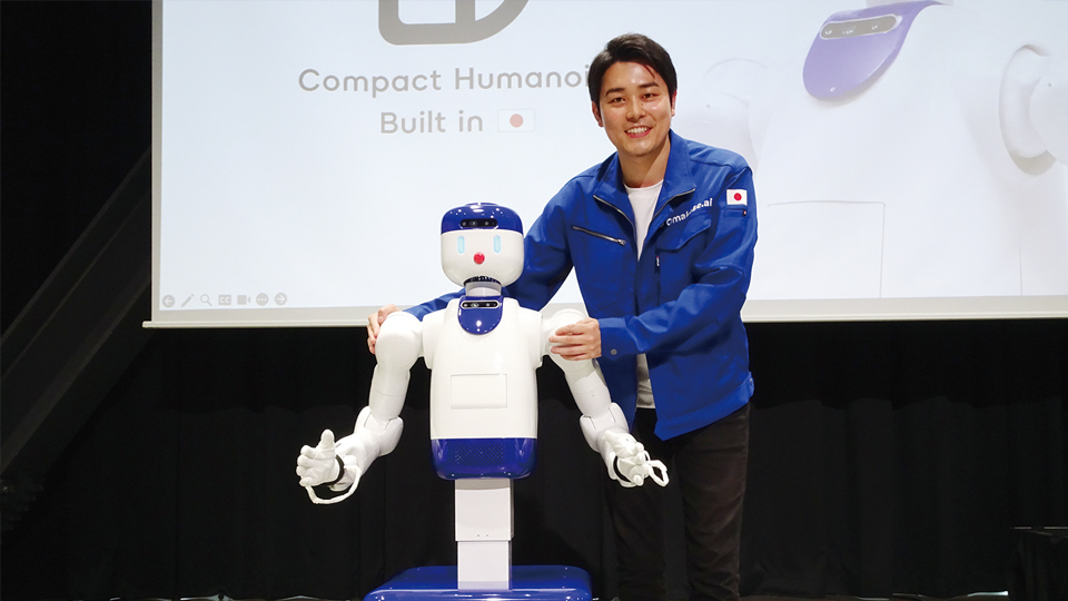 ZEALSがヒューマノイド「D1」発表　現場データで進化、年度内100台量産へ
