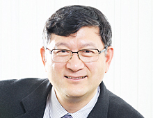 郭 博達