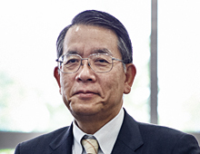 入部 泰