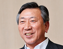 生貝 健二