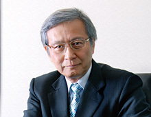 千田 峰雄