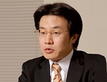 大越 大造