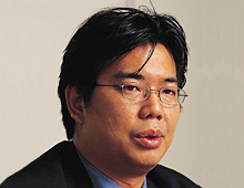 再建が私の使命、今年度下期には黒字に