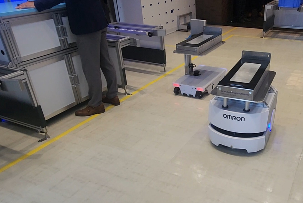 「Modular Manufacturing」では複数のロボットが稼働